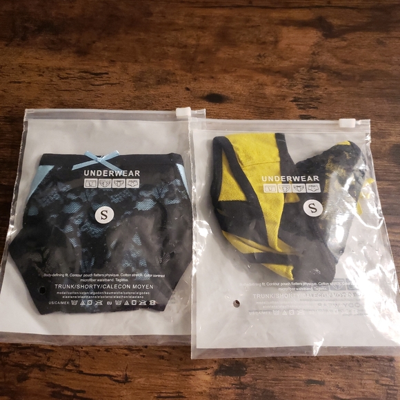 🔥NIP/2 Pair Sexy Thongs🔥 - Picture 3 of 5